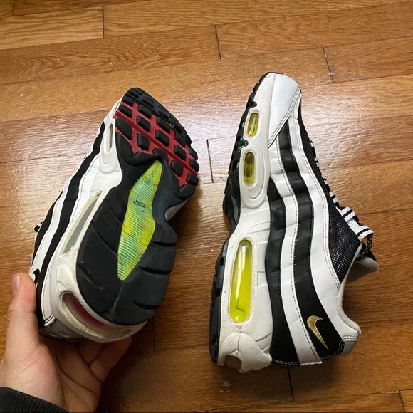 Mens Nike Air Max 95 - Picture 10 of 11